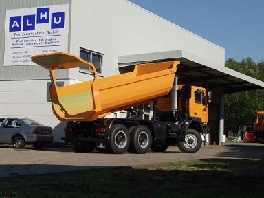 Image of Half Pipe Dumper